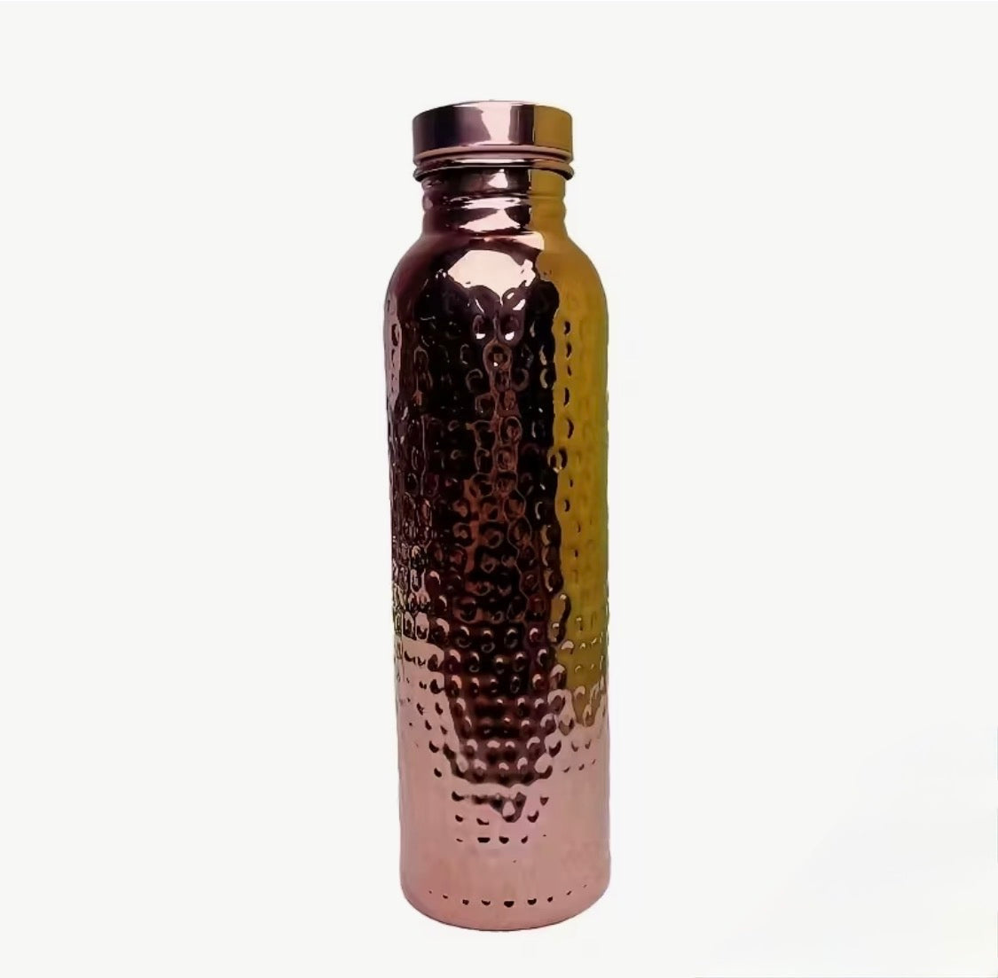 Bouteille en cuivre martelé 800ml – Élégance & Bien-être au quotidien