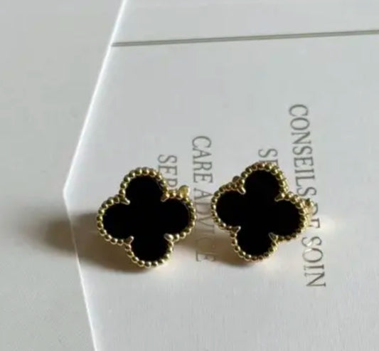 Boucles d’oreilles Noir Élégant - Inspiration Luxe & Style Intemporel