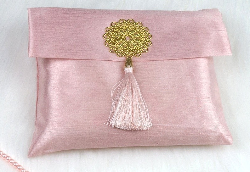 Set de Prière Élégance Nomade – Pochette + Tapis + Tasbih