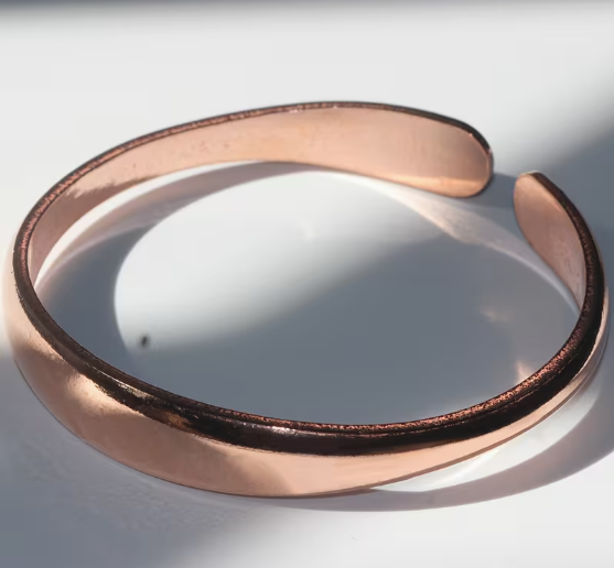 Bracelet féminin en cuivre