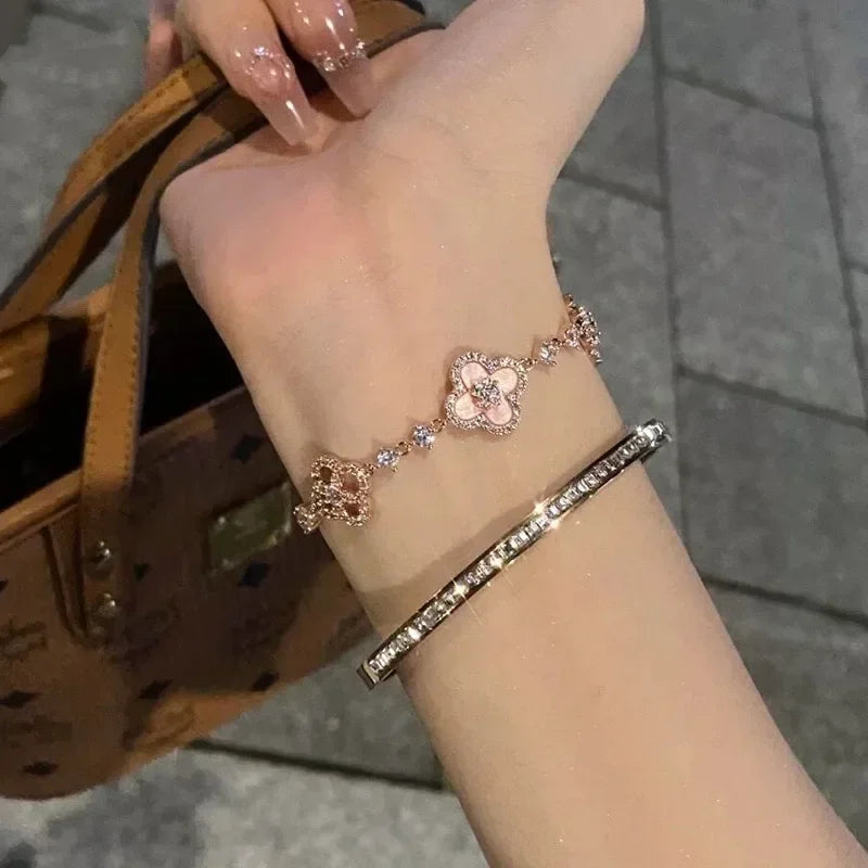 S Pulsera de flores rosas nueva hija temperamento nicho Joker pulsera de moda