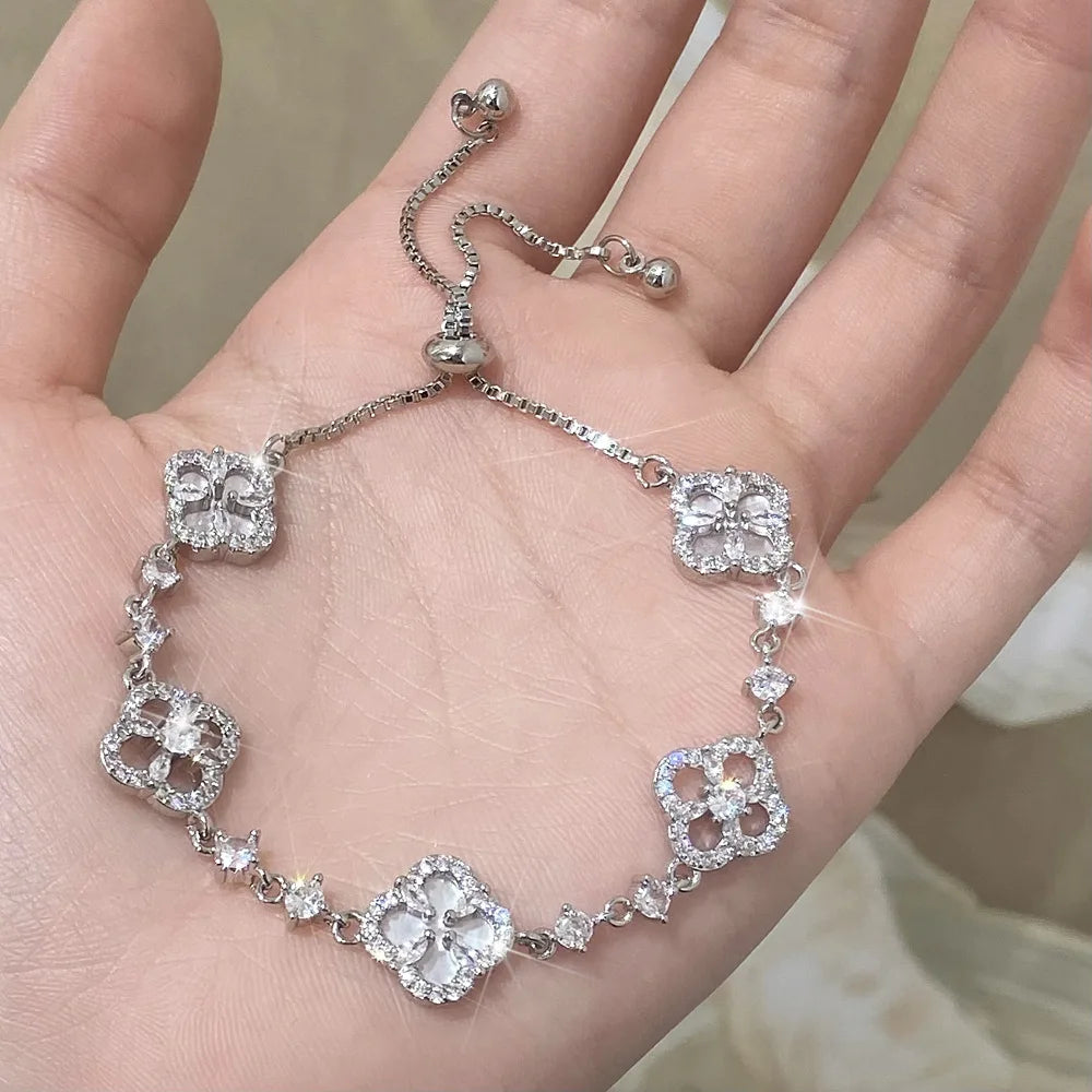 New 2025 Bestseller Cubic Zirconia Four-Leaf Clover Bracelet | Luxurious Elegant Women's Jewelry Gift