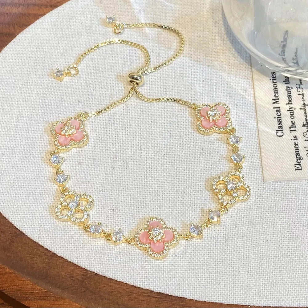 Bracelet réglable fleur cristal –  nacre